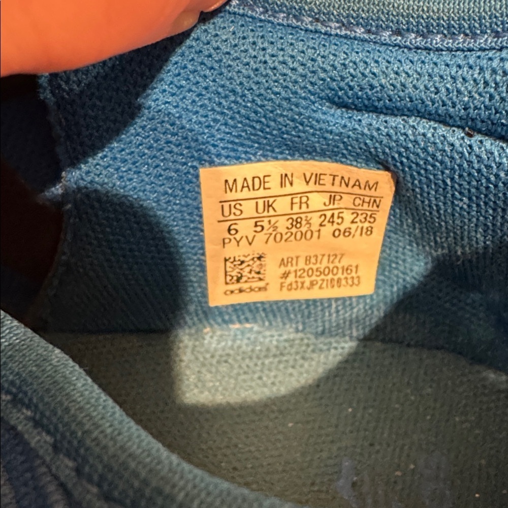 Adidas Sneakers - Picture 4 of 4